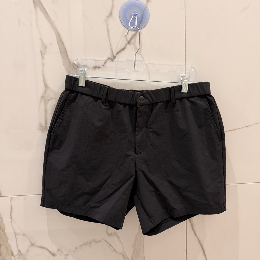 Bearbottom Shorts Mens Large Black Tour Performance 5.5" Inseam Stretch Golf EUC